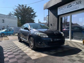  Voir détails -Renault Megane III BERLINE dCi 105 eco2 Authentique à Nantes (44)