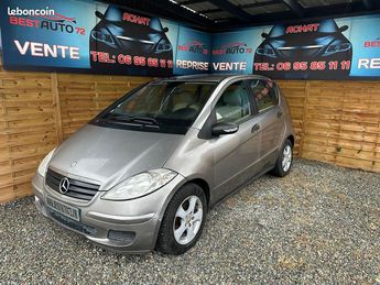  Voir détails -Mercedes Classe A A180 CDi 110CH Classic à Guclard (72)