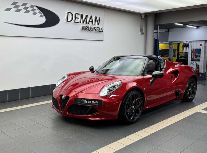 Alfa romeo 4C Spider Rouge Métallisé de 