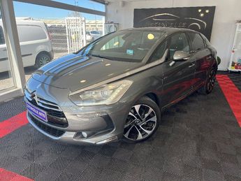  Voir détails -Citroen DS5 Hybrid4 Sport Chic BMP6 à Creuzier-le-Vieux (03)