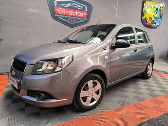  Voir détails -Chevrolet Aveo 1.2 Classique 84cv Climatisation CD dire à Courrires (62)