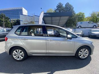  Voir détails -Volkswagen Golf Sportsvan 1.4 TSI 125CH BLUEMOTION TECHN à Voreppe (38)
