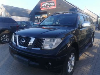  Voir détails -Nissan Navara 2.5 Full option AUTOMATIQUE cuir en exce à Gembloux (50)