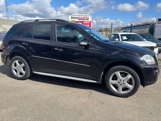 Mercedes Classe ML (164) 320 CDI 2.9 CDI V6 24V 224 cv Bot Noir de 2006