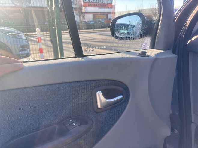 Renault Scenic (2) 1.4 16S AIR BELLE FIABLE BELLE Bleu de 2002