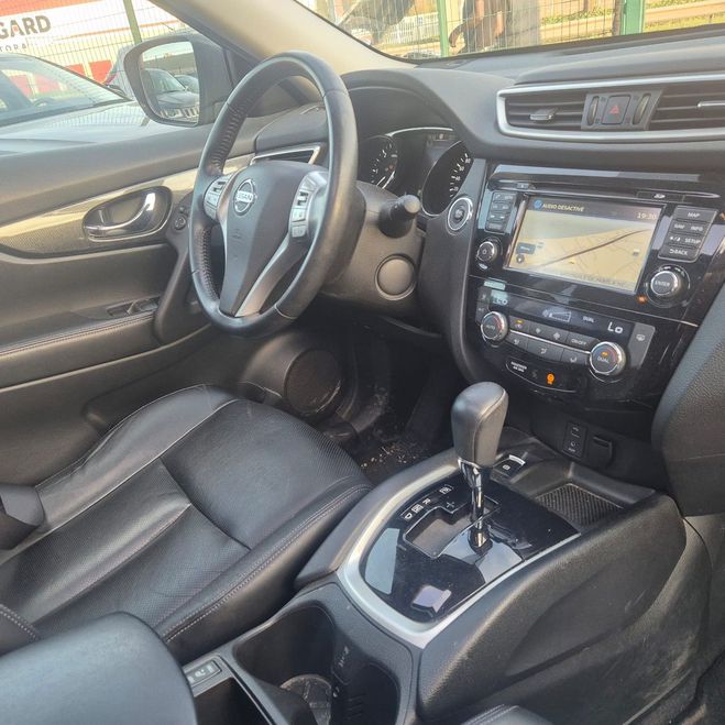 Nissan X Trail III 1.6 DCI 130 TEKNA XTRONIC FULL OPTIO Vert amande de 2014