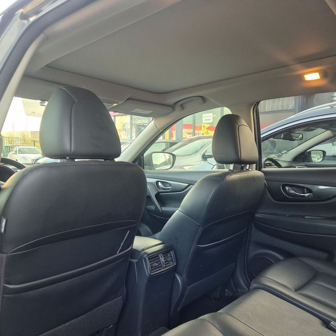 Nissan X Trail III 1.6 DCI 130 TEKNA XTRONIC FULL OPTIO Vert amande de 2014