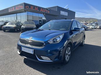  Voir détails -Kia Niro 1.6 GDI 105CH ISG + ELECTRIQUE 43.5CH AC à Aubire (63)