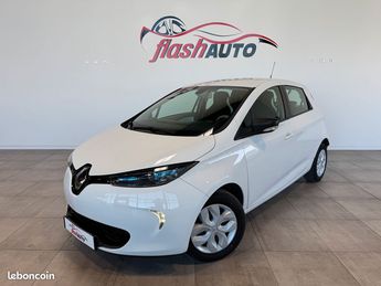  Voir détails -Renault Zoe 40 kwh 90cv BVA-2018 à Gerzat (63)
