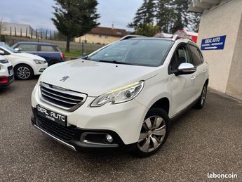  Voir détails -Peugeot 2008 1.2 PureTech 110ch Allure S&S EAT6 à Saint-Martin-d'Hres (38)