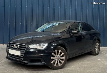  Voir détails -Audi A3 1.6 TDi 105ch Radars Garantie 1 an à Halluin (59)