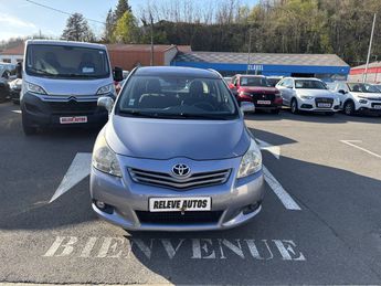  Voir détails -Toyota Verso 126 D-4D Dynamic 5 Places à Firminy (42)