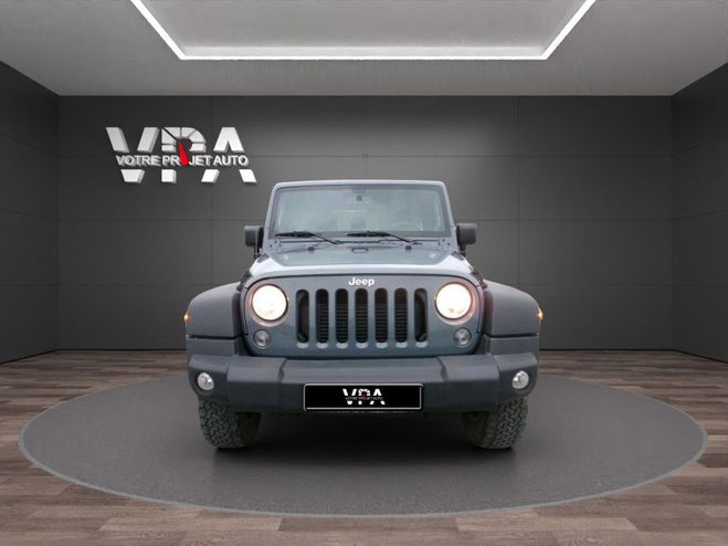 Jeep Wrangler Unlimited Sport | 2.8 CRD | 200 ch | Bo� Gris de 2015