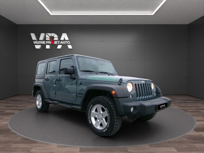Jeep Wrangler Unlimited Sport | 2.8 CRD | 200 ch | Bo� Gris de 2015
