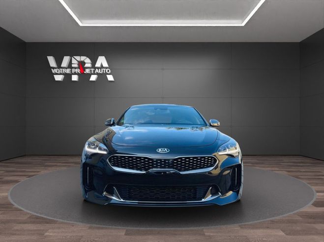 Kia Stinger 3.3 GT 4WD | 370 ch | Toit Pano - HUD -  Noir de 2017