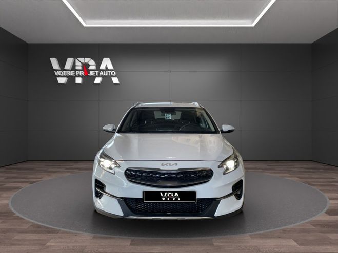 Kia Xceed 1.6 GDi Hybride Rechargeable 141 ch DCT6 Blanc de 2022