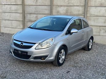  Voir détails -Opel Corsa D OPTION PORTE VELO à Loison-sous-Lens (62)