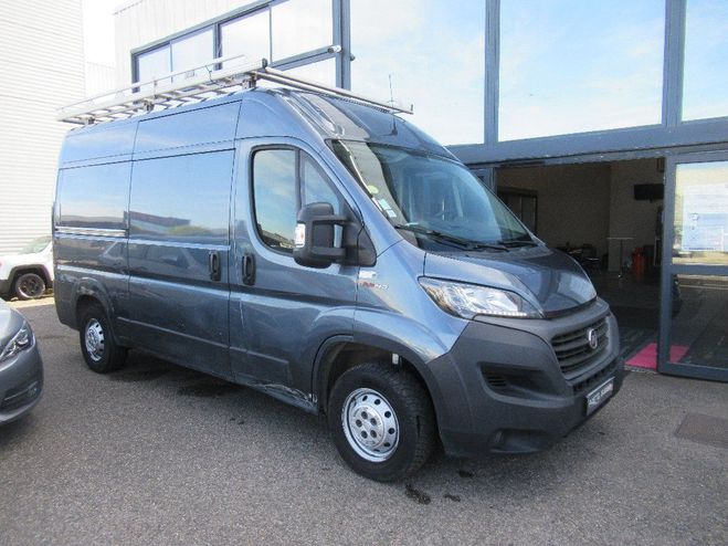 Fiat Ducato FOURGON TOLE 3.0 C H2 2.3 MJT 140 BUSINE Gris Foncé de 2020