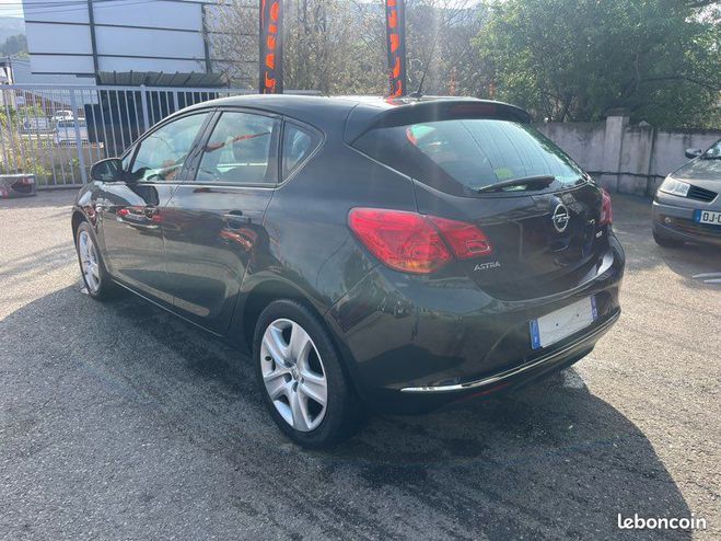 Opel Astra 1.7 cdti 110 cv Noir de 2012