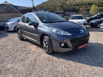  Voir détails -Peugeot 207 1.6 HDi 90 ch à Darntal (76)