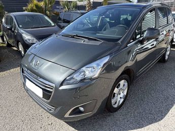  Voir détails -Peugeot 5008 1.6 HDi 120ch Active Business S&S 7pl à Saint-Priest (69)