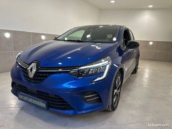  Voir détails -Renault Clio V 1.5 BLUEDCI 100CV EVOLUTION à  La Buisse (38)