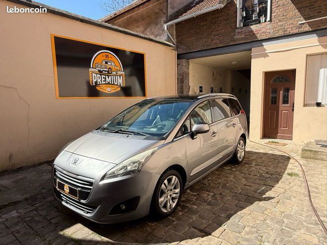 Peugeot 5008 2LHDI 150cv 7place Gris de 2014