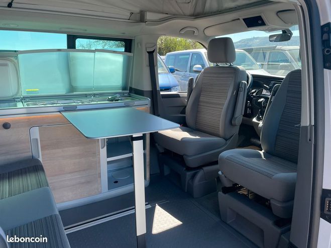 Volkswagen California VW T6.1 Coast 2.0L TDi 150Ch Auto 18000k Blanc de 2023