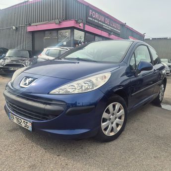  Voir détails -Peugeot 207 1.4 HDI 70 URBAN BELLE à Coignires (78)
