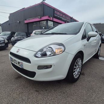  Voir détails -Fiat Punto 3 (3) 1.2 8V 69 EASY 5P à Coignires (78)