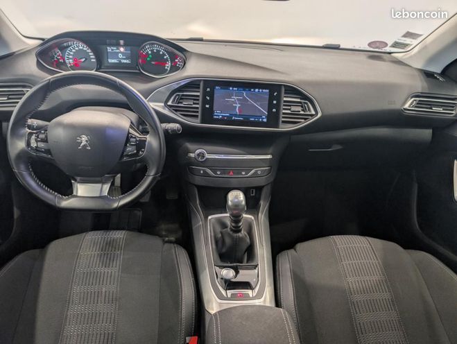 Peugeot 308 1.2 PURETECH 110ch ALLURE START-STOP Rouge de 2019