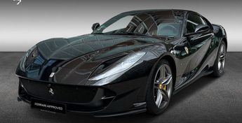  Voir détails -Ferrari 812 Superfast  à Sainte-Genevive-des-Bois (91)