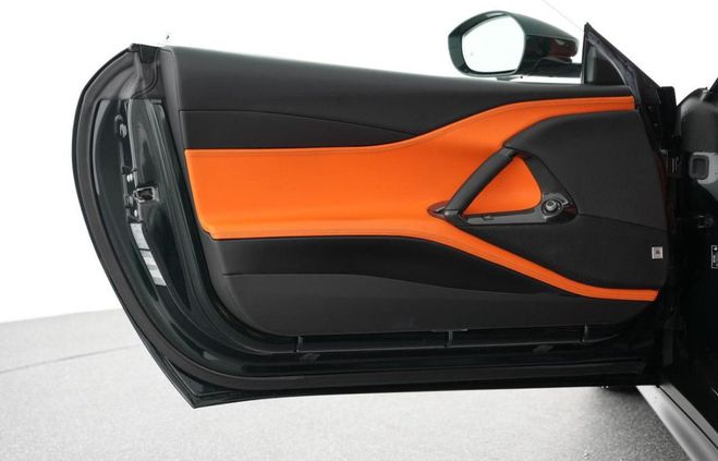 Ferrari 812 Superfast GTS intérieur ORANGE HERMÈS CARBON  de 2021