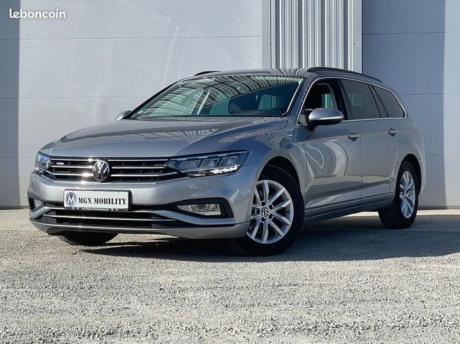 Volkswagen Passat 2.0 TDI 150 DSG7 Gris de 2023