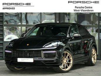 Voir détails -Porsche Cayenne Turbo GT | PDLS  PCCB Approved à Ingelmunster (87)