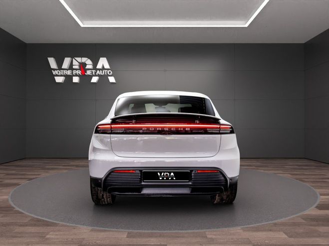 Porsche Macan 4 ELECTRIC 408CH - TOIT PANORAMIQUE - SU Blanc de 2024