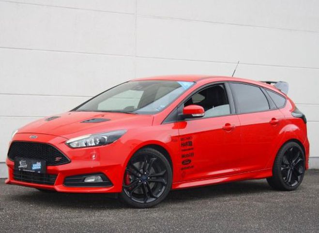 Ford Focus RS 2.0 EB 250ch Sport Spoiler Rouge de 2015