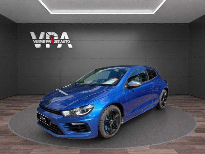 Cliquer pour voir la photo suivante Volkswagen Scirocco R 2.0TSI 280CH DSG6 SIEGES CHAUFFANTS 1E Bleu de 2016