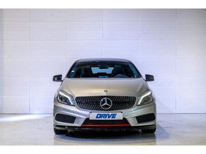Mercedes Classe A 250 SPORT EDITION 7G-DCT GRIS CLAIR de 2012