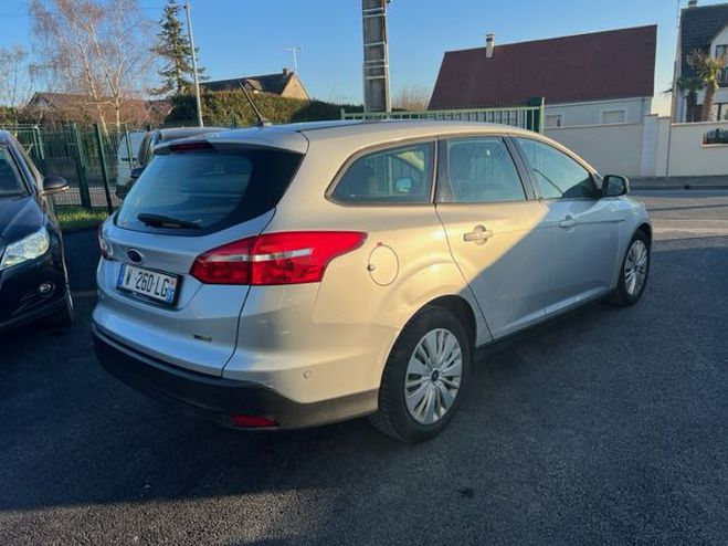 Ford Focus 1.0 EcoBoost 100 SetS Executive Grise de 2018