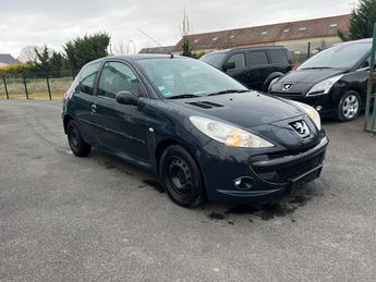  Voir détails -Peugeot 206+ 206+ 1.4 HDi 70ch BLUE LION Trendy à Pussay (91)