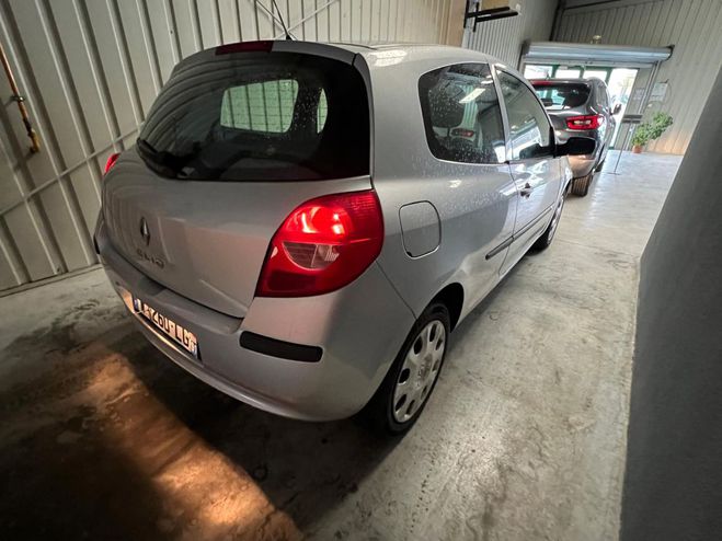 Renault Clio Clio TCE 100 eco2 Extrme Claire Grise de 2009
