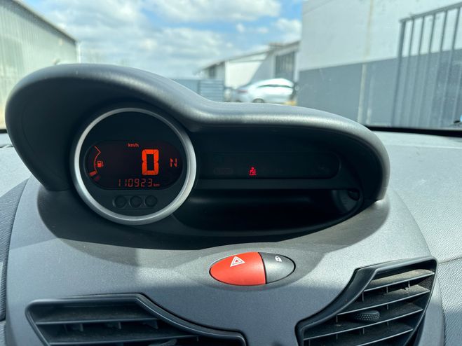 Renault Twingo 1.2 16v 75 Expression Quickshift Bleue de 2007