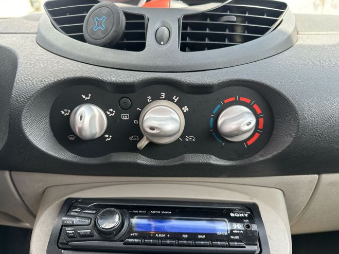 Renault Twingo 1.2 16v 75 Expression Quickshift Bleue de 2007