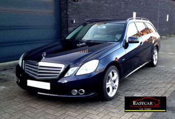  Voir détails -Mercedes Classe E E200 CDI BLUEEFFICIENCY AUTO à Neuville-en-Ferrain (59)
