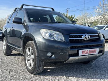  Voir détails -Toyota RAV 4 III 136 D-4D Limited Edition à Roncq (59)