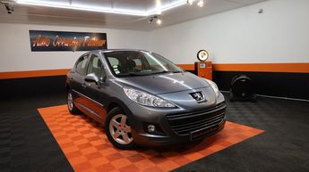  Voir détails -Peugeot 207 1.4 VTI 16V PREMIUM 5P à Beauchamp (95)
