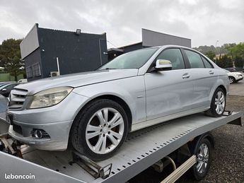  Voir détails -Mercedes Classe C 200 cdi en l tat export marchand à Draguignan (83)