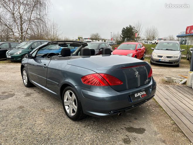 Peugeot 307 CC 1.6 16v 110ch Gris de 2004