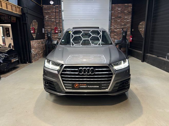 Audi Q7 Avus Extended 3.0 V6 TDI 272 cv Quattro  Gris de 2017
